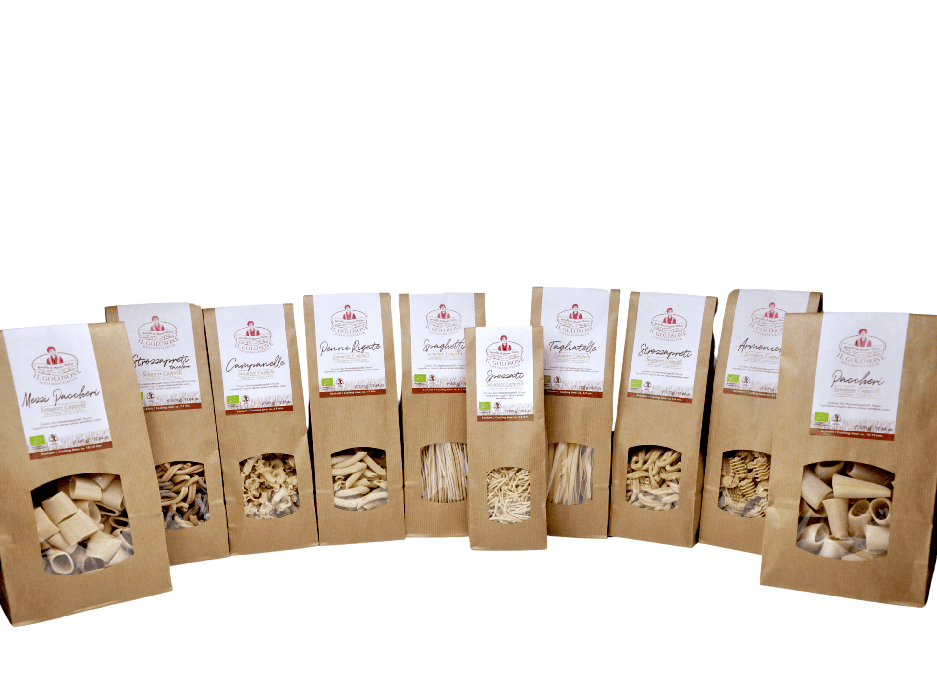 Verschiedene italienische Pasta Sorten im Pappbeutel, Bio-Qualität.