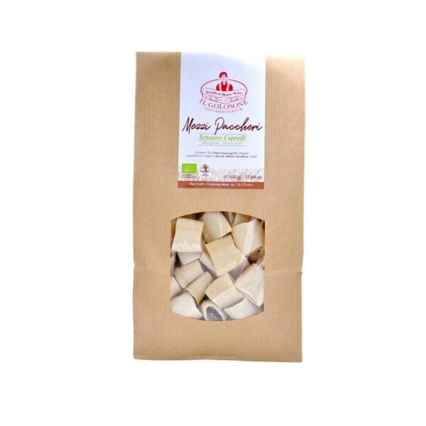 Hochwertige italienische Mezzalune Pasta aus Naturland-Planet zertifizierten Zutaten.
